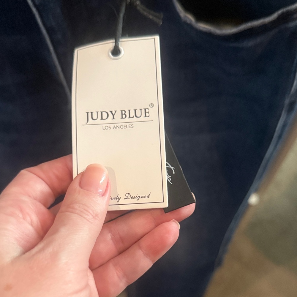 Judy Blue Dark Wash Flare Jeans - Picture 3 of 6